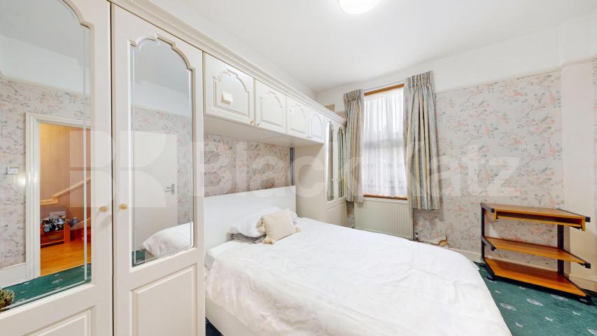 UNDER OFFER Villiers Road, Willesden Green